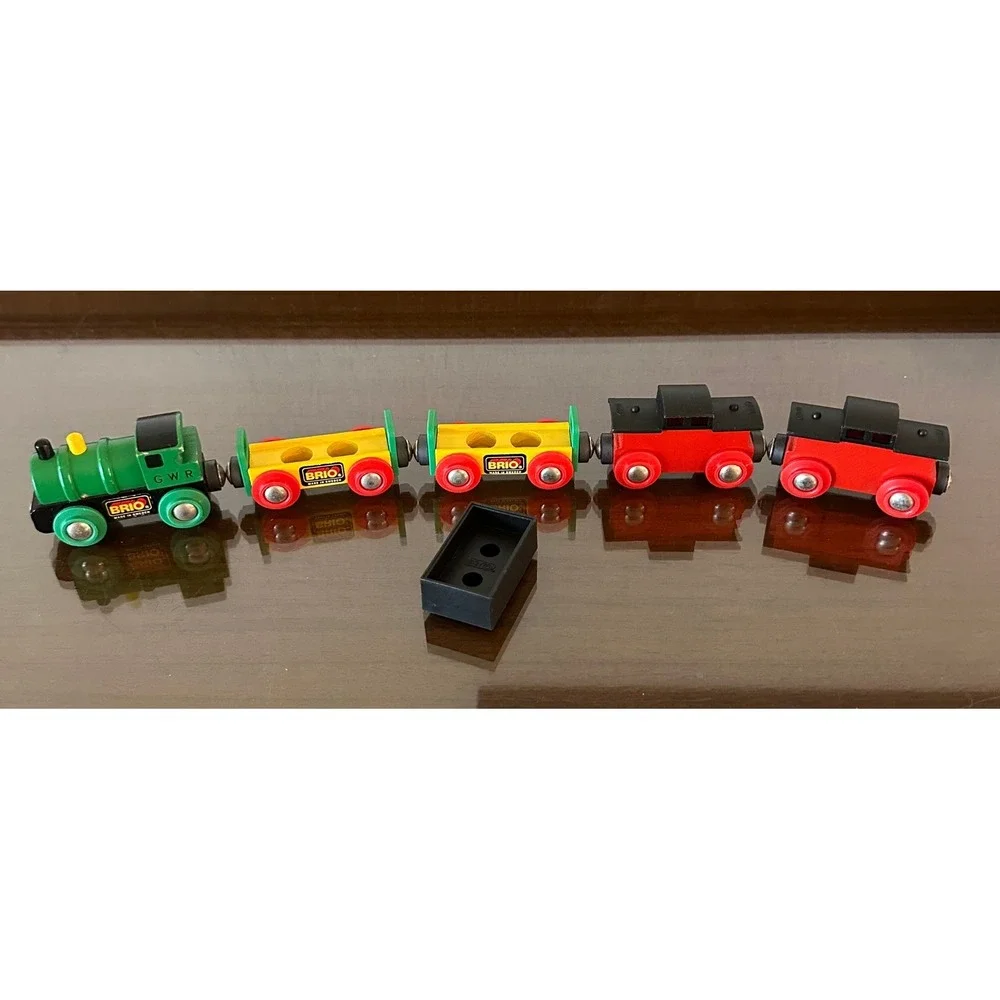 Brio Vintage Wooden Railway Train Set GWR Green Engine Cargo Cars Caboose Sweden
